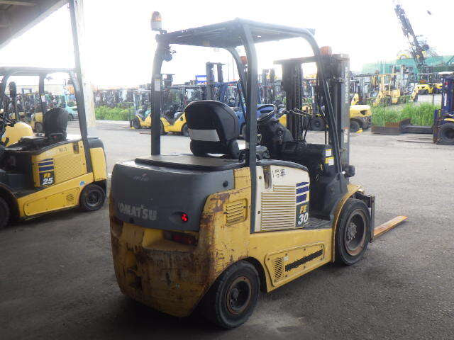 Xe nâng điện Komatsu FE30-1 (303330), sản xuất năm 2017