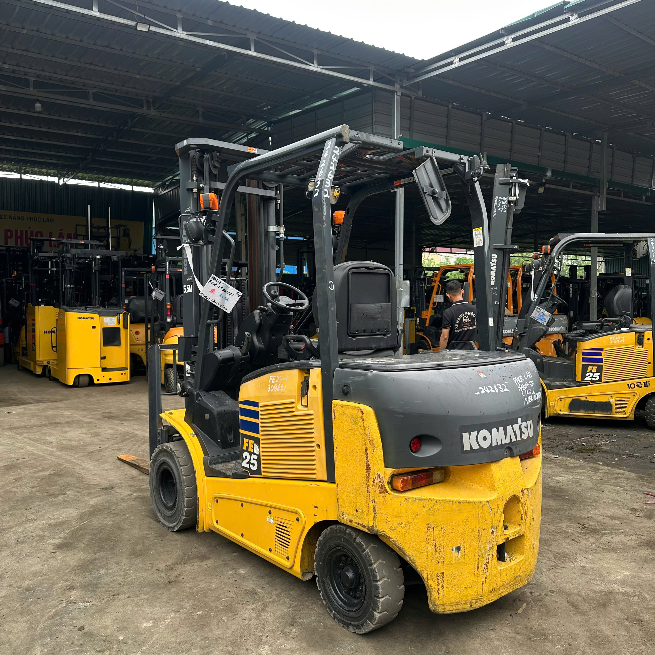 Xe nâng điện Phúc Lâm 2.5 tấn FE25-1 308661, năm 2020
