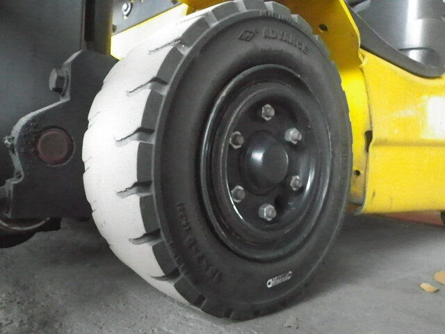 Xe nâng điện Komatsu FB15-12 (847027), sản xuất năm 2014