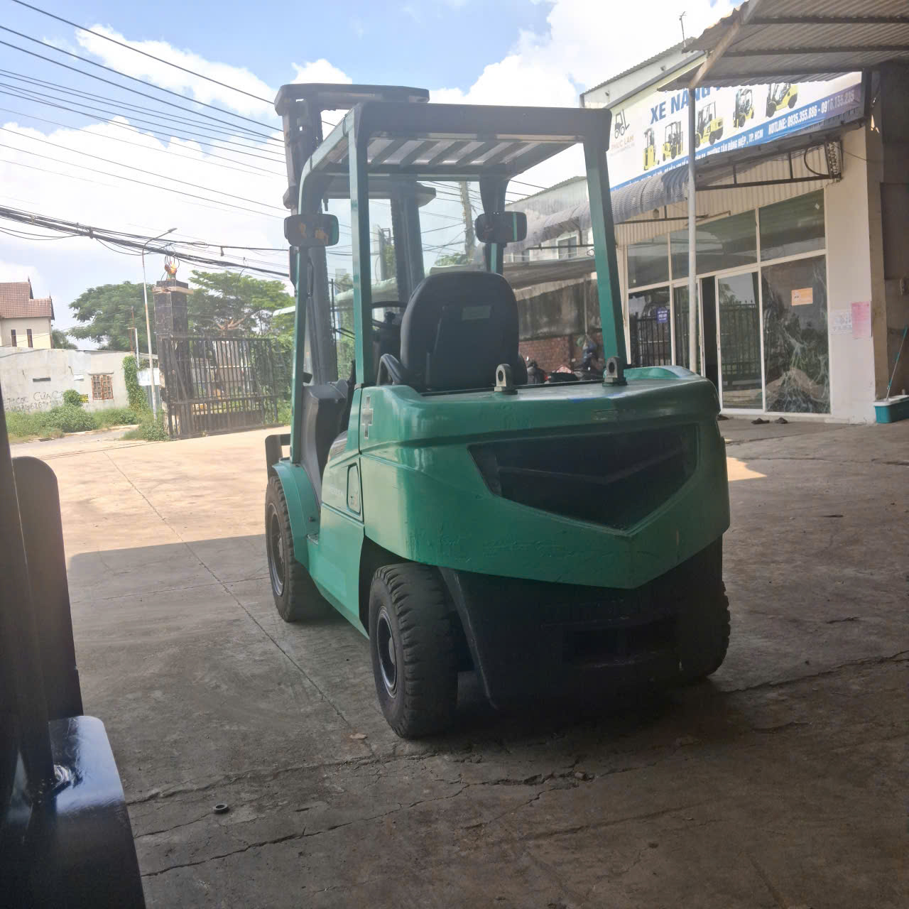 Xe nâng dầu Mitsubishi 3.5 tấn FD35AT Seri F14E-80347, sản xuất năm 2010