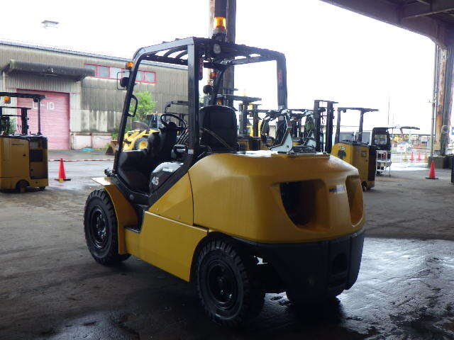 Xe nâng xăng Komatsu FG45TU-10
