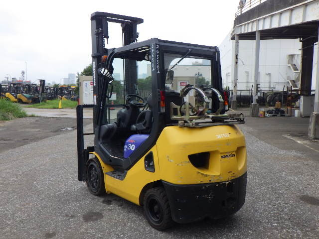 Xe Nâng Xăng KOMATSU 3.0 Tấn FG30NT-16 Seri 717894