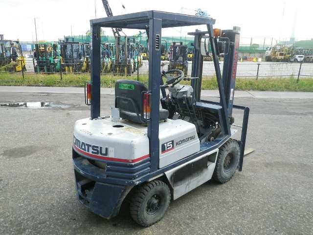 Xe nâng Komatsu xăng 1.5 tấn#343372