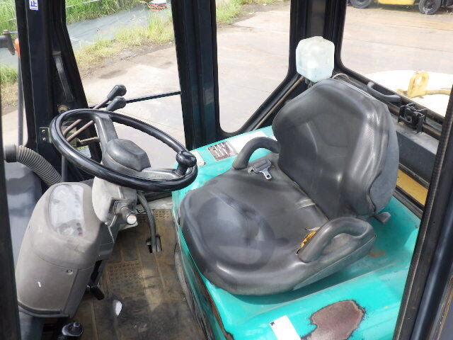 Xe nâng dầu Komatsu 7 tấn FD70HD-8 (47036), sản xuất năm 2008