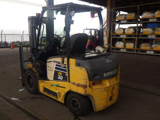 Xe nâng điện Komatsu 3.0 tấn FB30-12 (102426) sản xuất năm 2013