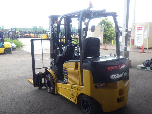 Xe nâng điện Komatsu 2.5 tấn FE25-1 (309186), sản xuất năm 2020