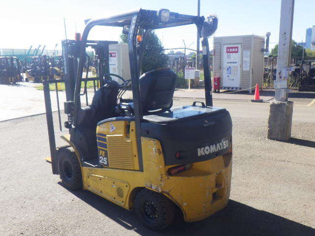 Xe nâng điện Komatsu 2.5 tấn, FE25-1 Seri 309787, Sx năm 2020