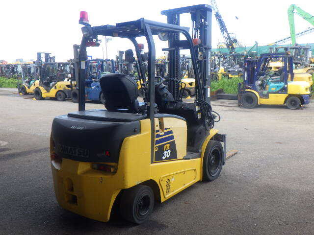 Xe nâng điện Komatsu 3 tấn FB30-12 (101719), sản xuất năm 2016