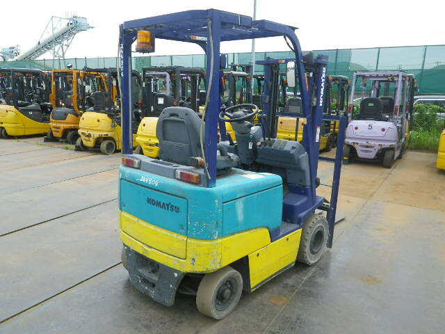 Xe nâng điện komatsu 1.5 t FB15EXF-8 sx 2001