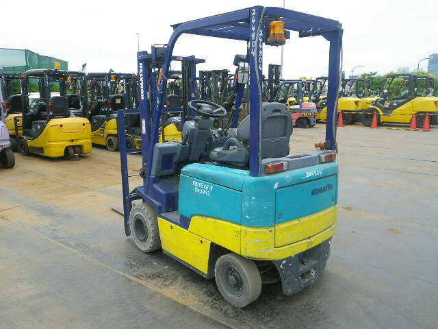 Xe nâng điện Komatsu 1.5 tấn FB15EXF-8 (802993), sản xuất năm 2001