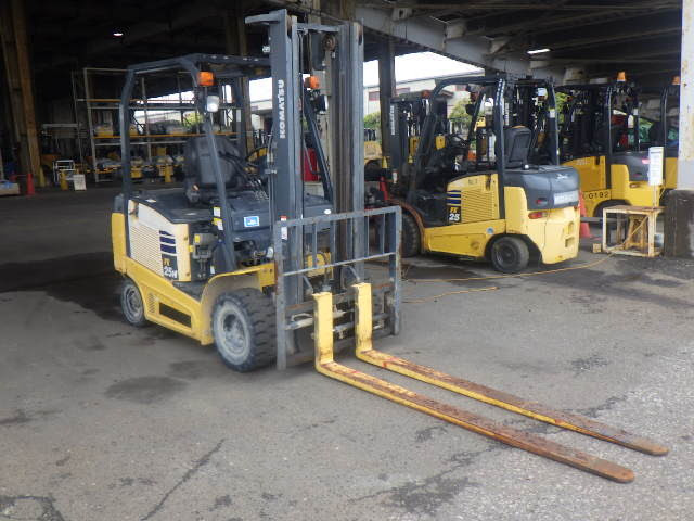 Xe nâng điện Komatsu 2.5 tấn FE25H-1 (309381) sản xuất năm 2020