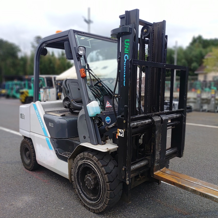 Xe nâng dầu Unicarriers 3.0 tấn, FHD30T5 Seri F188-01484, Sx năm 2017
