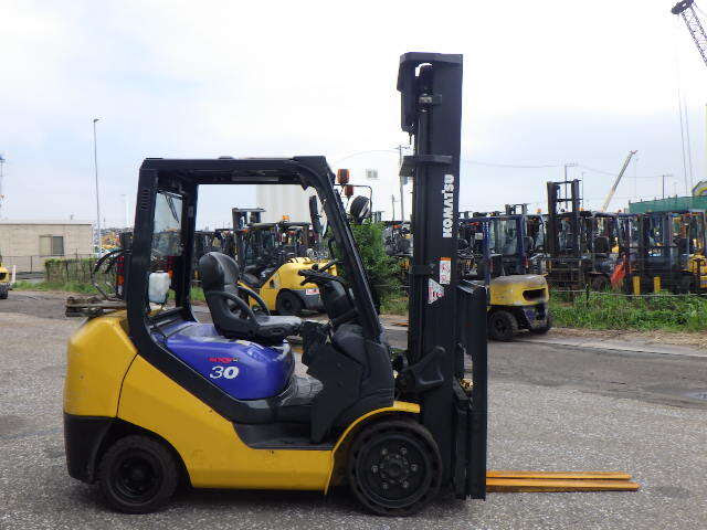 Xe Nâng Xăng KOMATSU 3.0 Tấn FG30NT-16 Seri 717894