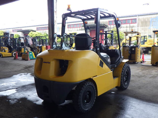 Xe nâng xăng Komatsu FG45TU-10