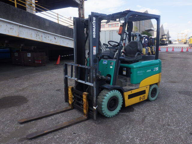 Xe Nâng Điện KOMATSU 2.5 Tấn FB25EX-11 Seri 819245, Sản Xuất Năm 2011