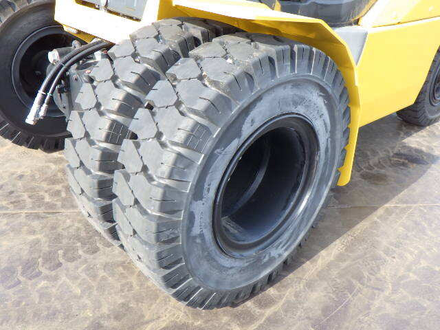 Xe nâng xăng Komatsu 4.5 tấn FG45TU-10 (140987), sản xuất năm 2024