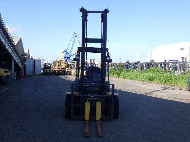 Xe nâng xăng Komatsu 2 tấn FG20T-17 (358250), sản xuất năm 2020