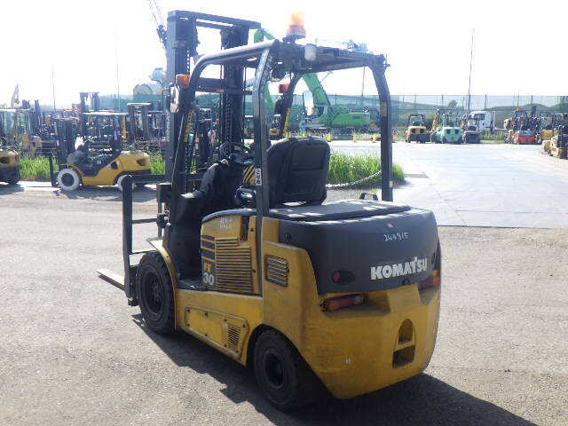 Xe nâng điện Komatsu 3 tấn FE30-1 (304411), sản xuất năm 2017