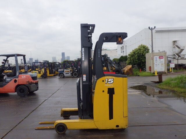 Xe nâng điện Komatsu 1.5 tấn Fb15RL-14 (1440370), sản xuất năm 2010