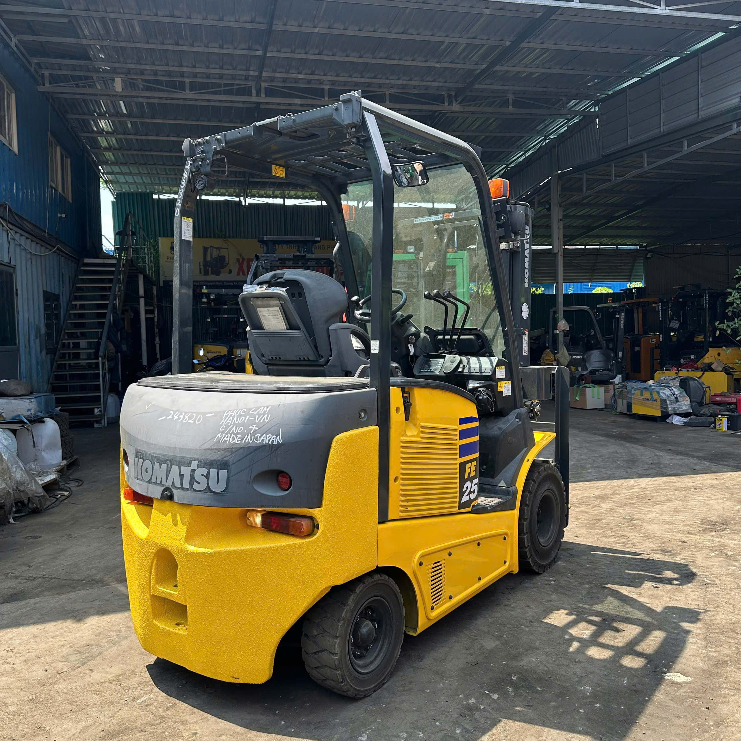 Xe nâng điện Komatsu 2.5 tấn FE25H-1 (310376), sản xuất năm 2021