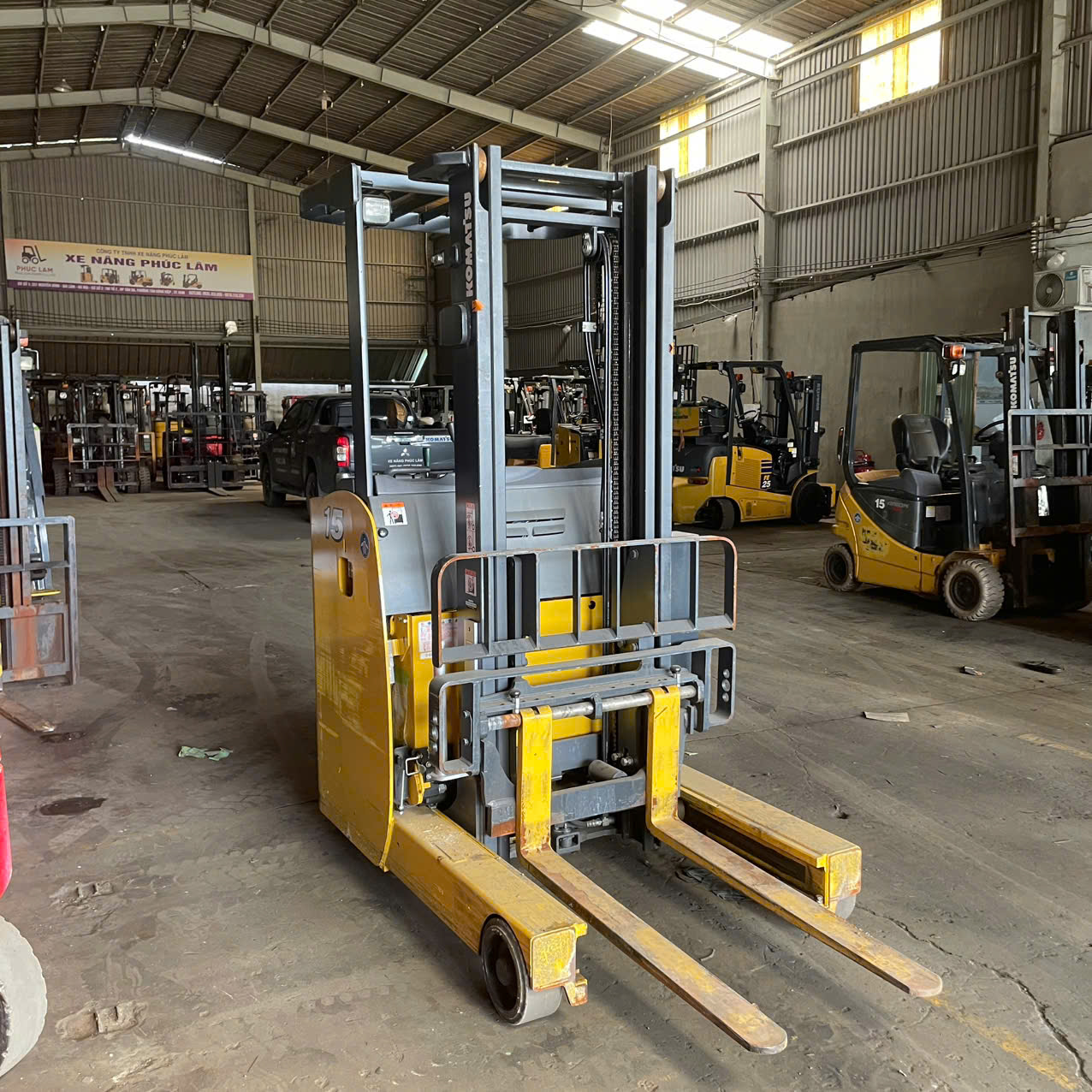 Xe nâng điện Komatsu 1.5 tấn FB15RLF-15 (160524), sản xuất năm 2021