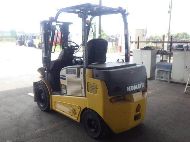 Xe nâng điện Komatsu 3 tấn FE30-1 (301471), sản xuất năm 2015