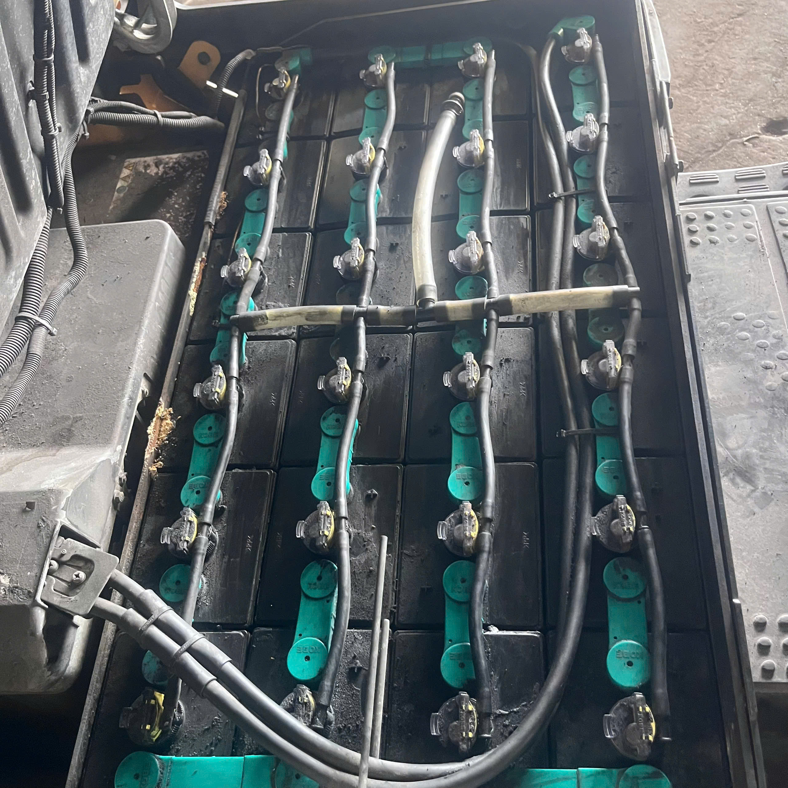 Xe nâng điện Komatsu 1.5 tấn FB15-12 (845002)