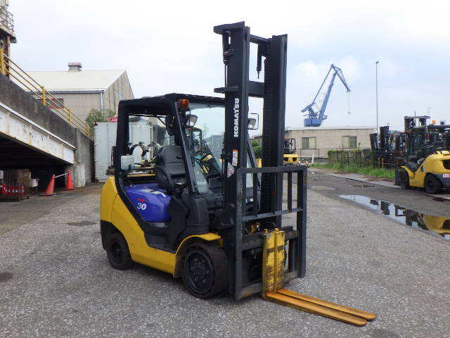 Xe Nâng Xăng KOMATSU 3.0 Tấn FG30NT-16 Seri 717894