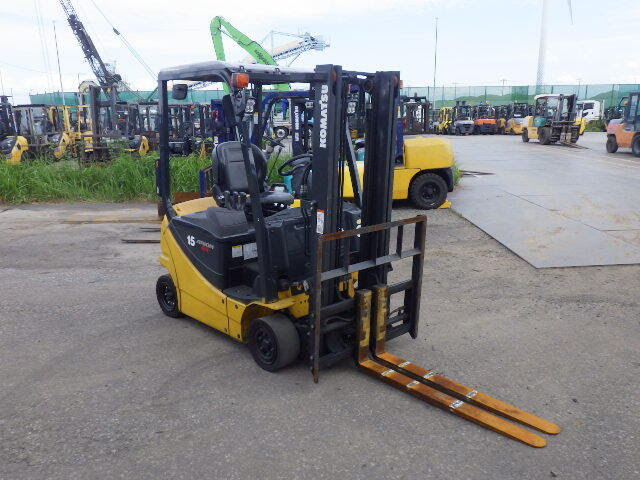 Xe nâng điên Komatsu 1.5 tấn FB15-12 (858095) sản xuất năm 2022