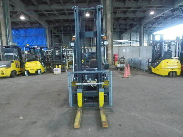 Xe nâng điện Komatsu 2.0 tấn FB20-12 sản xuất năm 2016