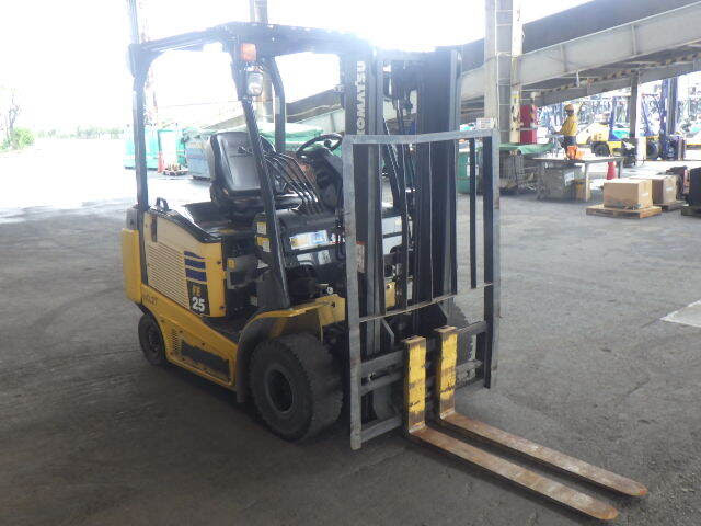 Xe nâng điện Komatsu 2.5 tấn FE25-1 (310227), sản xuất năm 2021