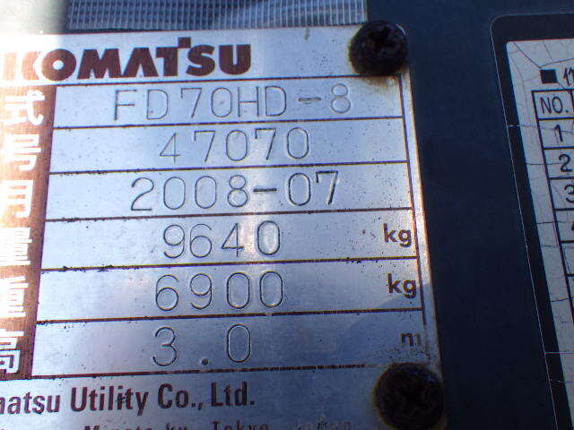 Xe nâng dầu Komatsu 7.0 tấn, FD70HD-8 Seri 47070, năm sx 2008