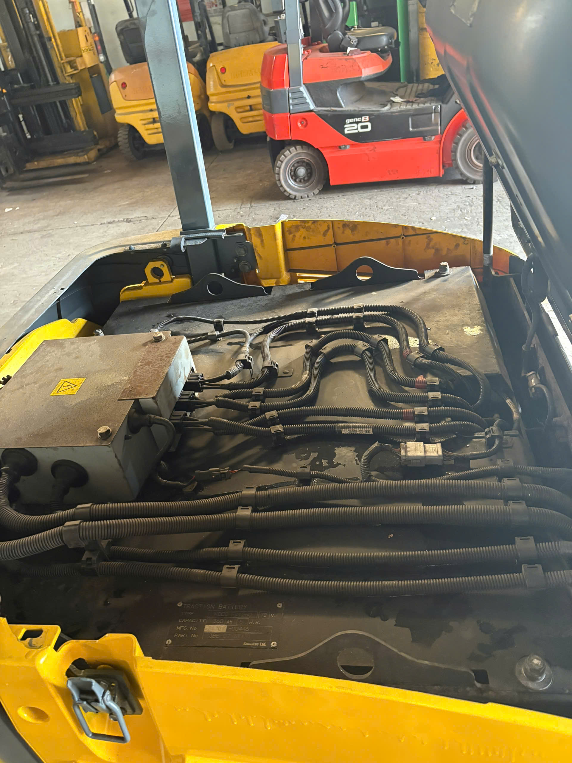 Xe nâng điện Komatsu 2.5 tấn FE25-1 (310542), sản xuất năm 2021