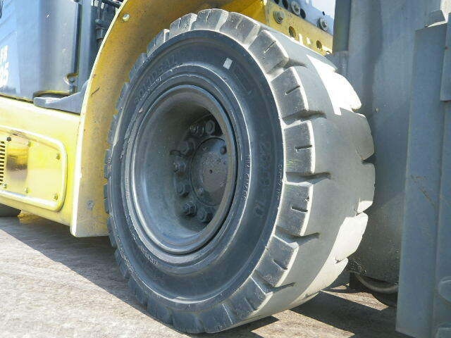 Xe nâng điện Komatsu 2.5 tấn FB25-12 (100067), sản xuất năm 2013