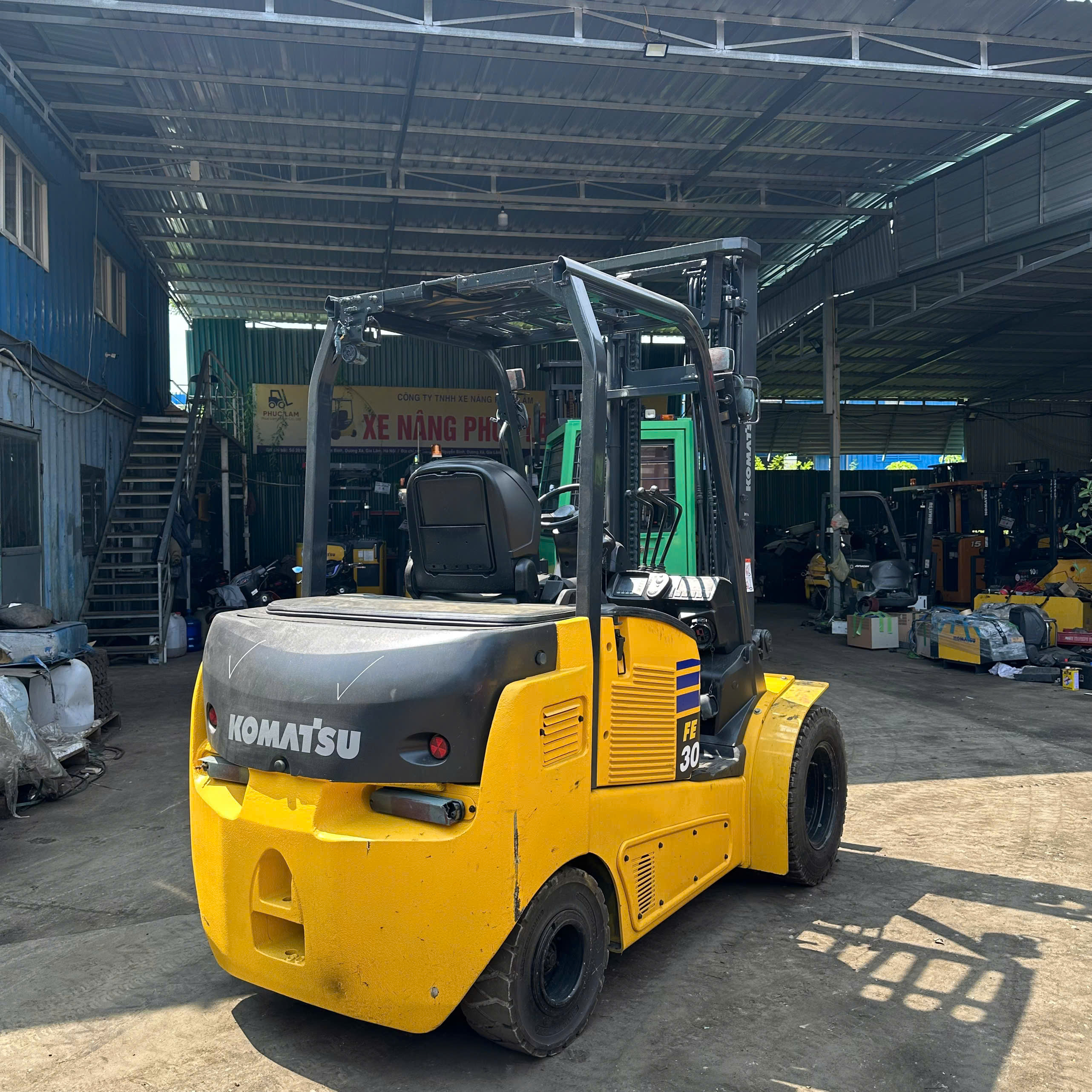 Xe nâng điện Komatsu 3 tấn FE30-1 (305742), sản xuất năm 2018