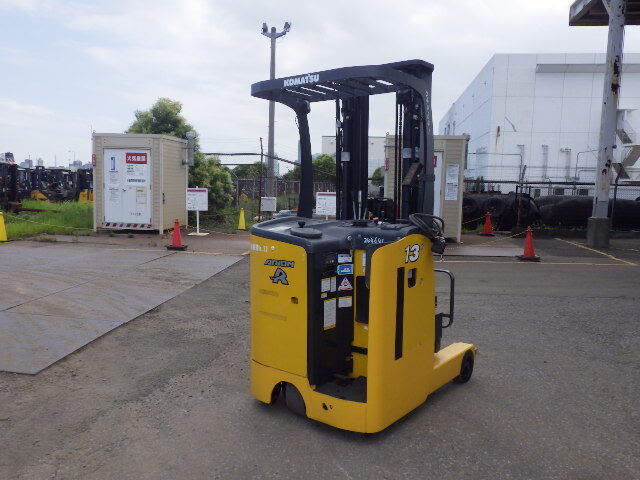 Xe nâng điện Komatsu FB13RL-14 (146623), sản xuất năm 2012