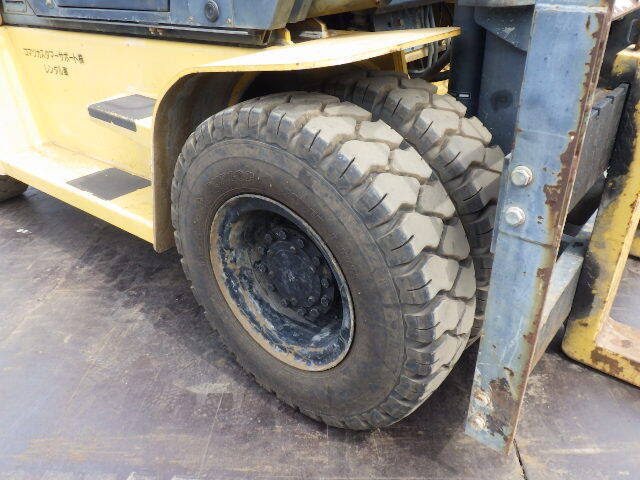 Xe nâng dầu Komatsu 7 tấn FD70HD-8 (47036), sản xuất năm 2008