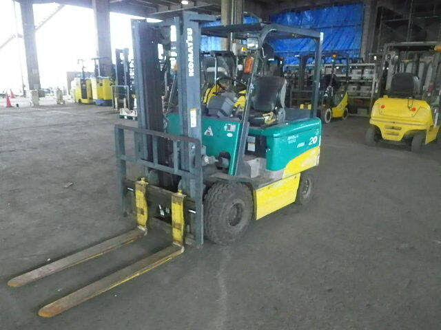 Xe nâng điện Komatsu 2 tấn FB20EXL-11 sản xuất năm 2005
