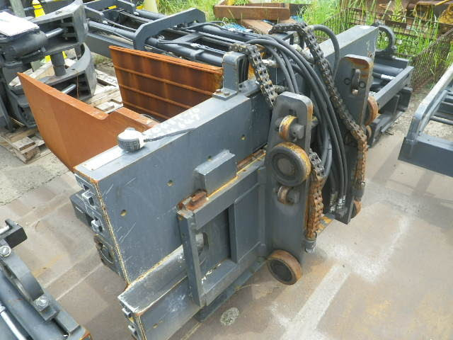 Xe nâng dầu KOMATSU 4.5 tấn FD45T-10 Seri 134647, sản xuất năm 2010