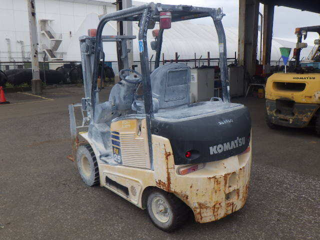 Xe nâng điện Komatsu 2.5 tấn FE25-1 Seri 308877, sản xuất năm 2020