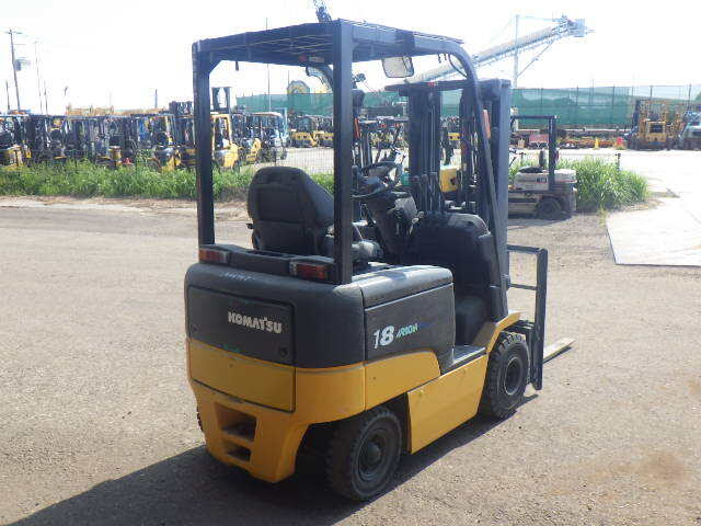 Xe nâng điện Komatsu 1.8 tấn FB18EX-11 Seri 812976, Sản xuất năm 2006