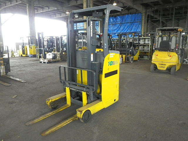 Xe nâng Komatsu 1.0 tấn FB10RL-14 (145193) sản xuất năm 2011