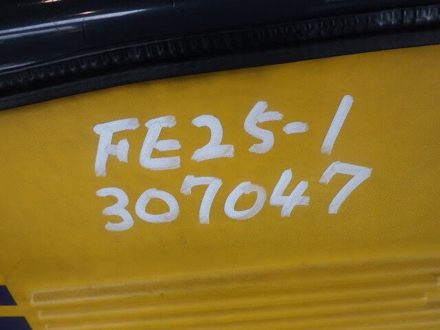 Xe nâng điện KOmatsu 2.5 tấn , model FE25-1