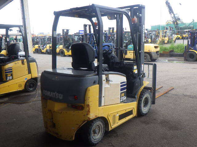 Xe nâng điện Komatsu 2.5 tấn FE25H-1 (309381) sản xuất năm 2020