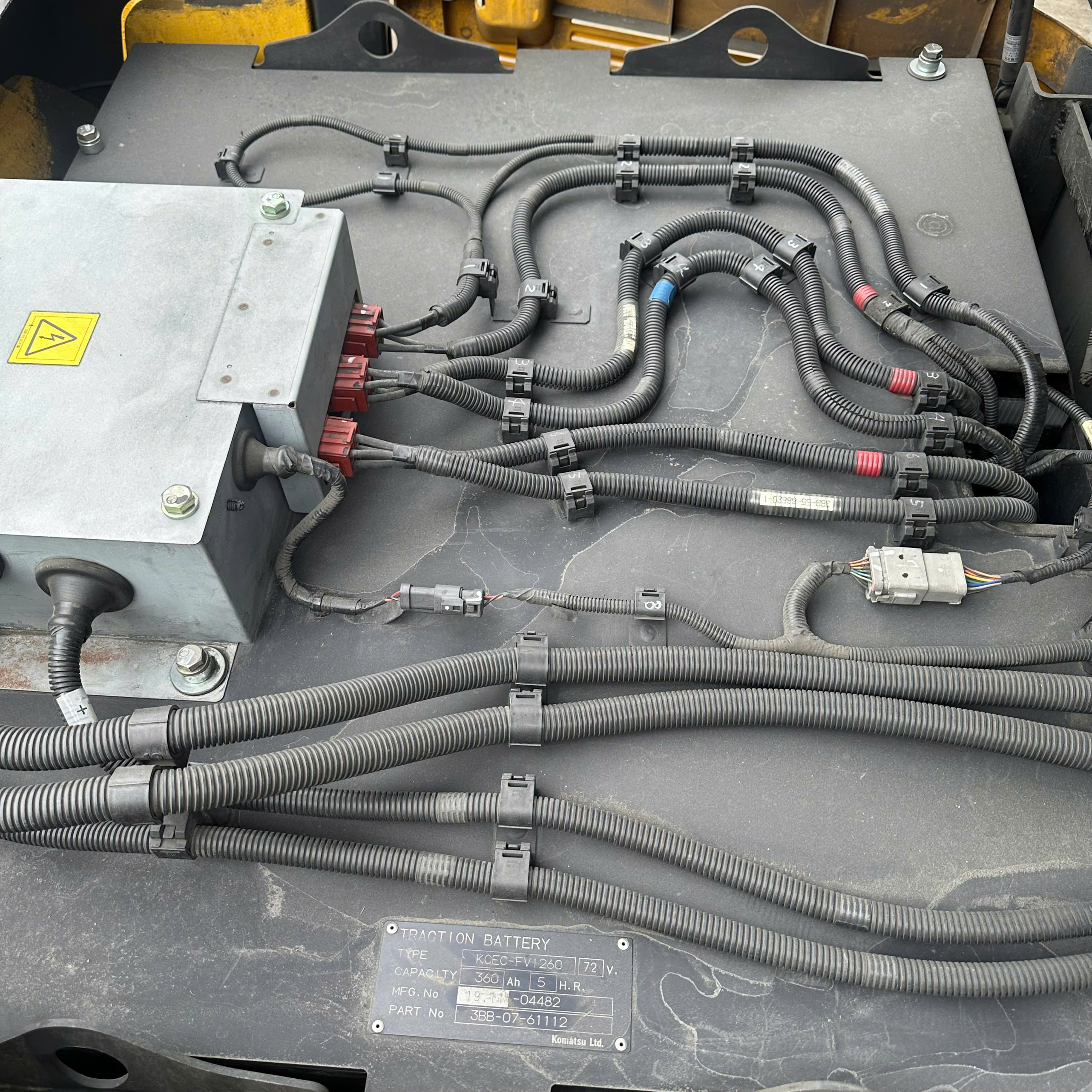 Xe nâng điện Phúc Lâm 2.5 tấn FE25-1 308661, năm 2020