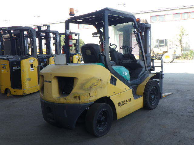Xe nâng dầu Komatsu 3.5 tấn FD35NT-10 (134549), sản xuất năm 2010