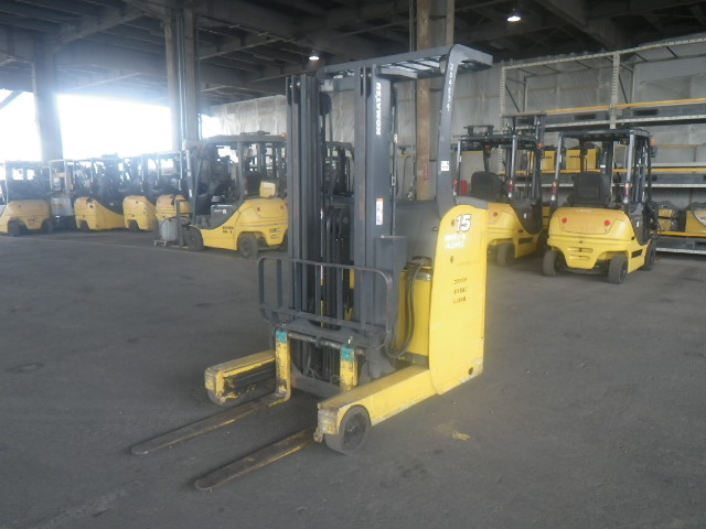 Xe nâng điện Komatsu đứng lái 1.5 -1.8 tấn