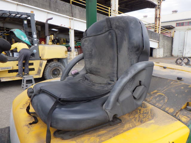 Xe nâng Komatsu 3.5 tấn kẹp giấy FD35T-10#136992