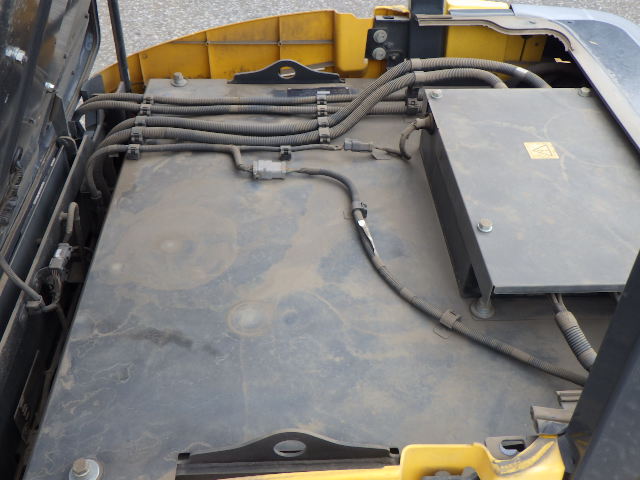 Xe nâng điện Komatsu 3 tấn FE30-1#309305