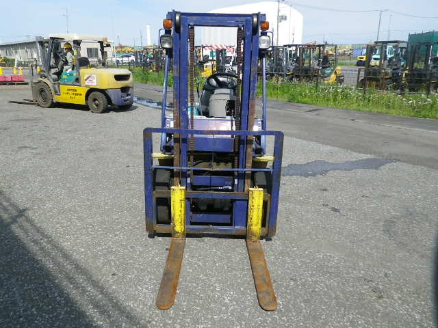 Xe nâng xăng gas 2 tấn FG20-12 526277